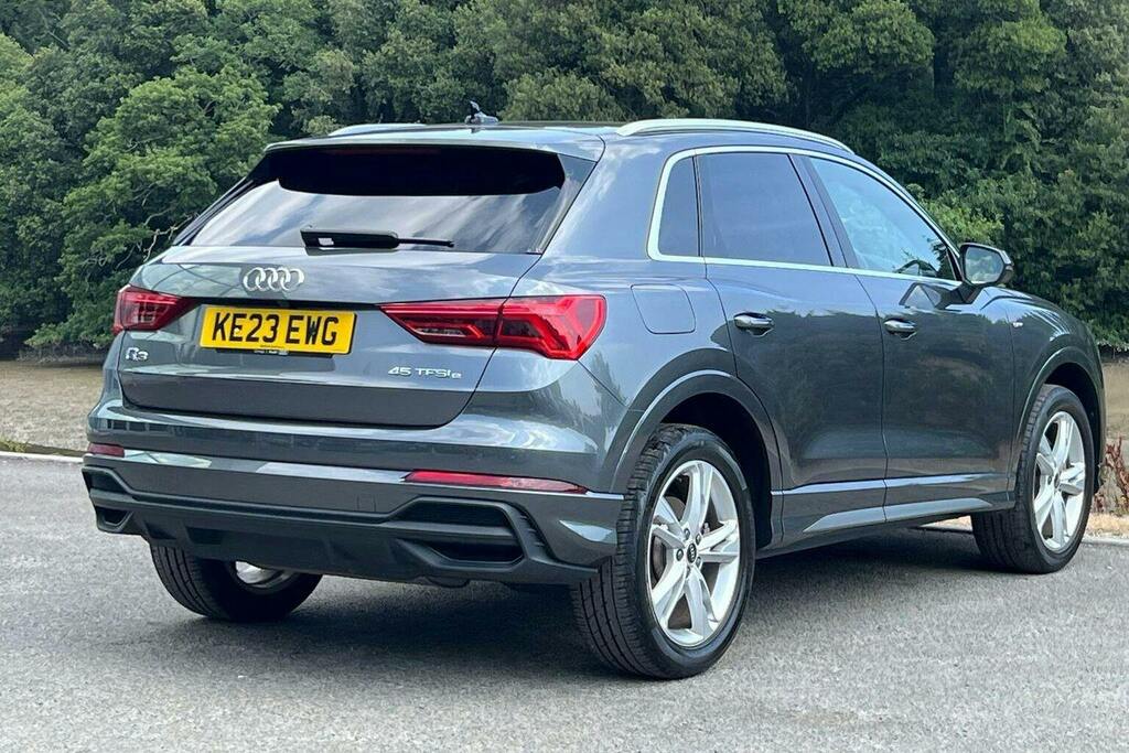 Audi Q3 1.4 Tfsie 45 S Line Suv Plug In Hybrid Grey #3