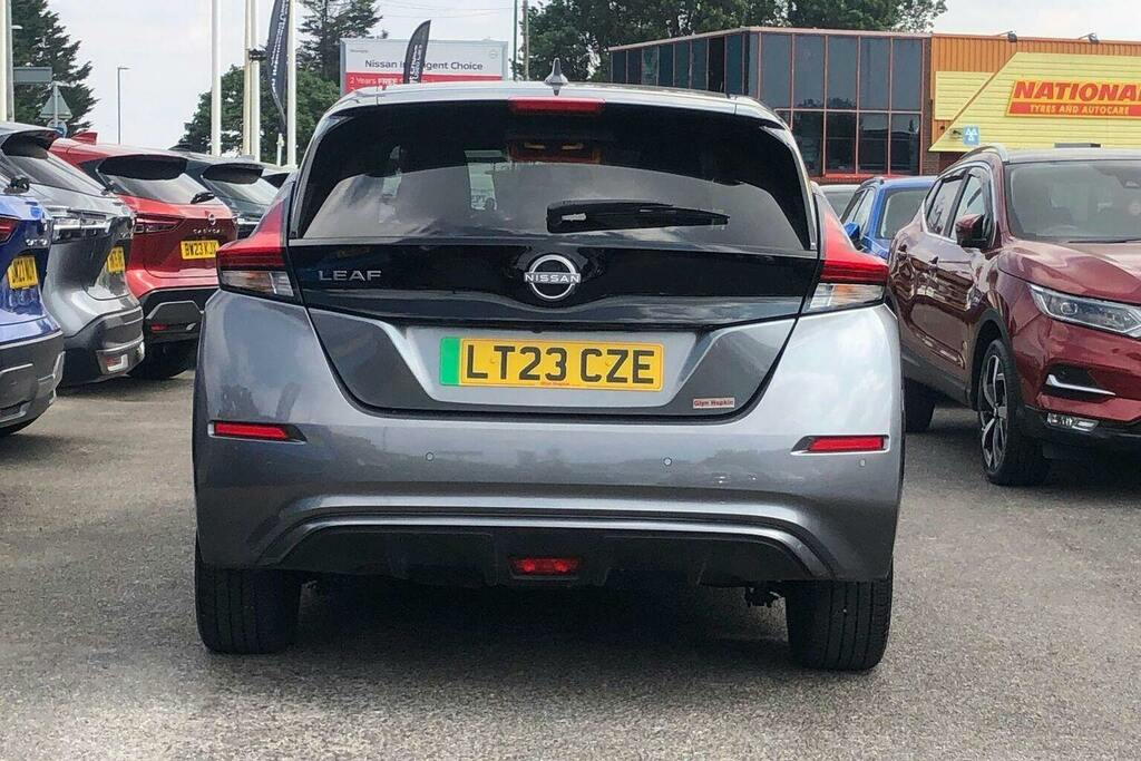 Nissan Leaf 59Kwh E Plus Tekna Hatchback LT23CZE Grey #4