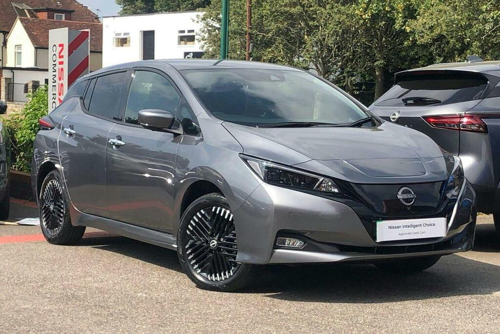 Nissan Leaf 59Kwh E Plus Tekna Hatchback Grey