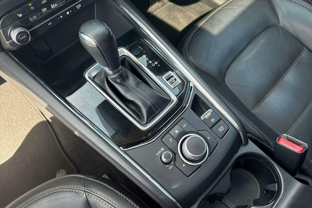 Mazda CX-5 White #27