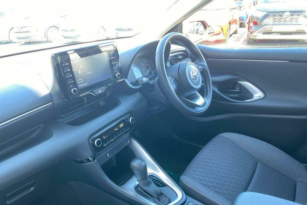 Toyota Yaris 1.5 Vvt H Icon Hatchback Hybrid E Cvt Blue #5
