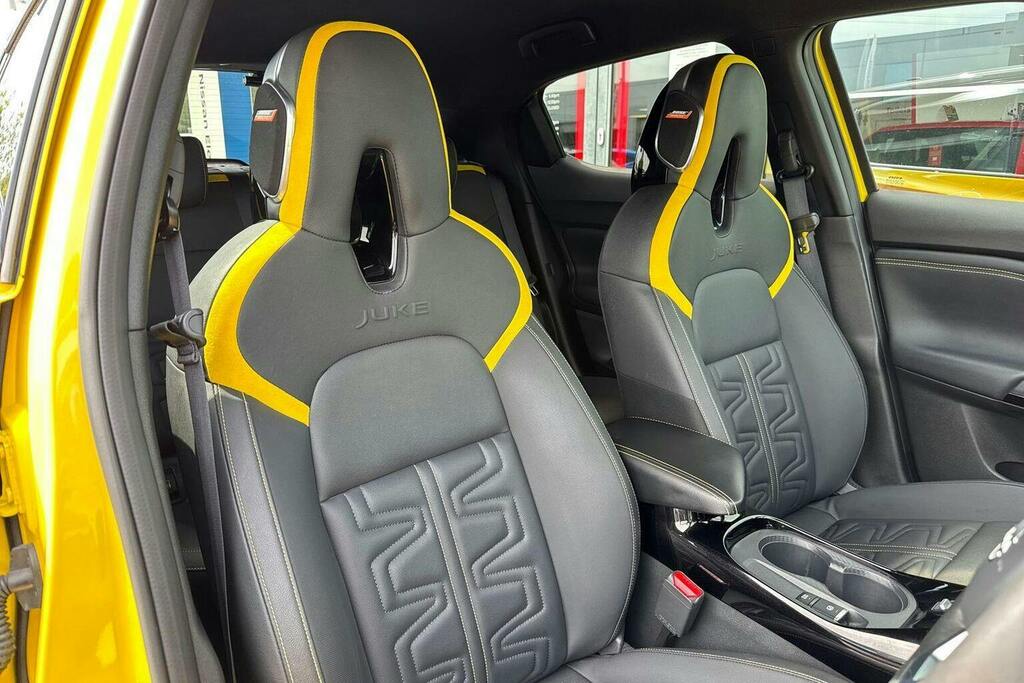 Nissan Juke 1.6 Hybrid N-connecta #23