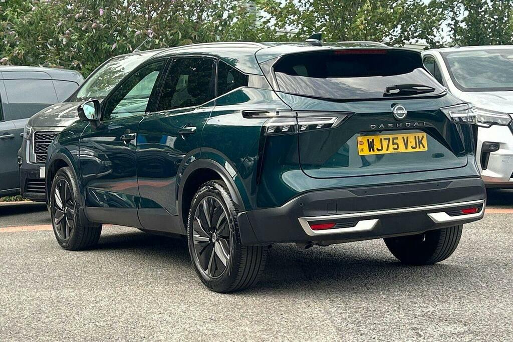 Nissan Qashqai 1.3 Dig T Mhev Tekna Suv Hybrid WJ75VJK Green #5