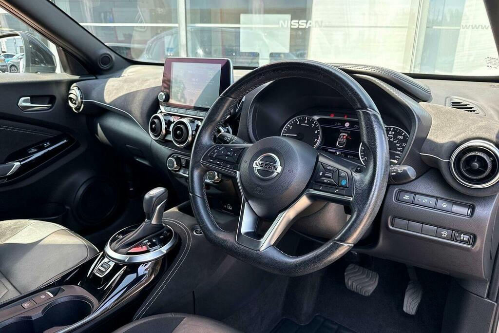 Nissan Juke N-connecta Grey #10