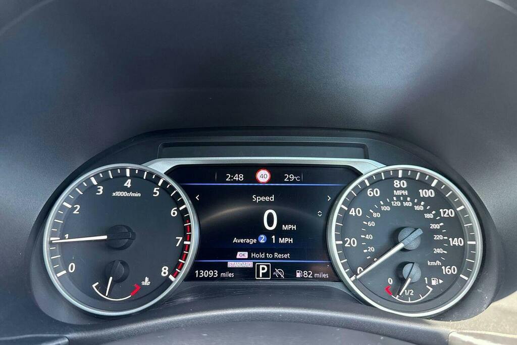 Nissan Juke N-connecta Grey #14