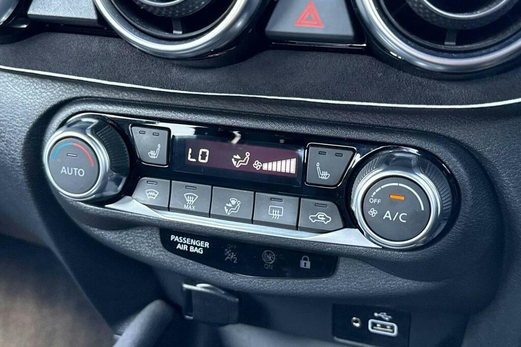 Nissan Juke N-connecta Grey #33