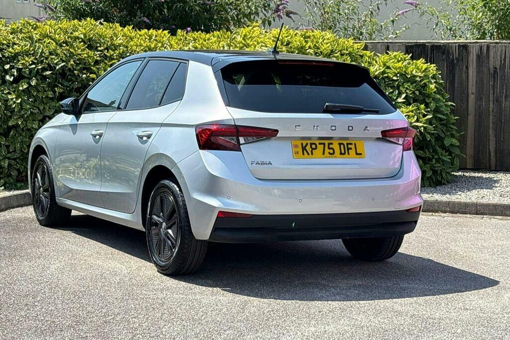 Skoda Fabia 1.0 Tsi Design Edition Hatchback Silver #5