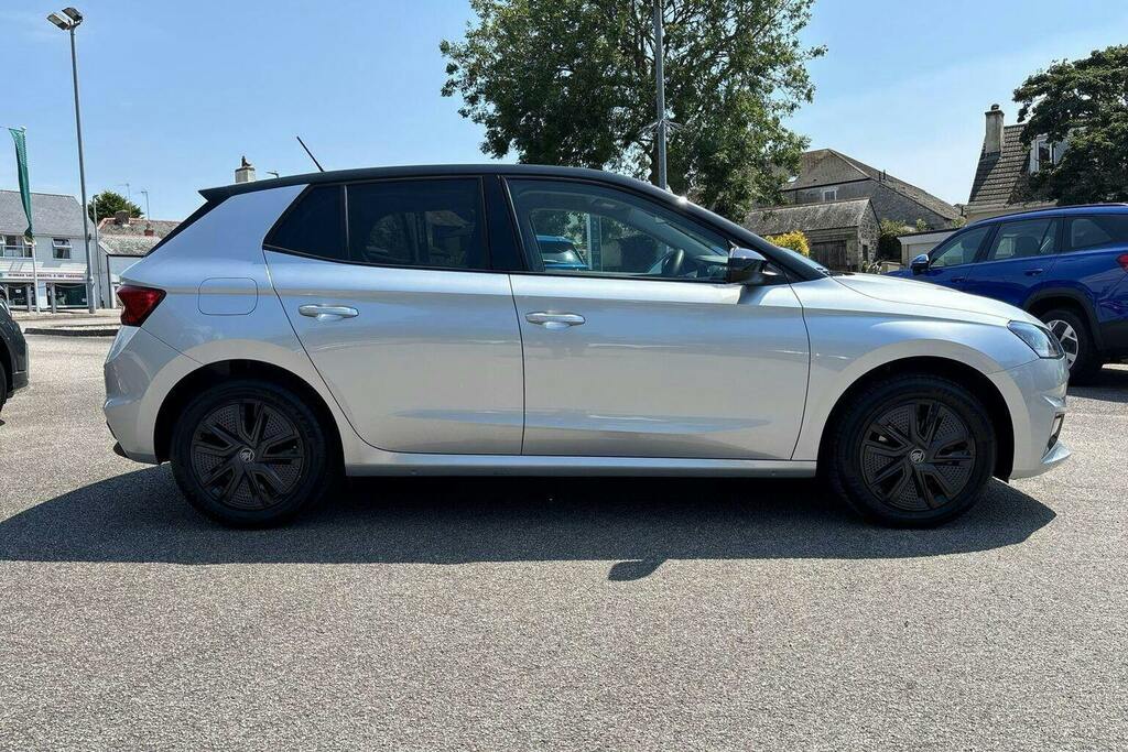 Skoda Fabia 1.0 Tsi Design Edition Hatchback Silver #2
