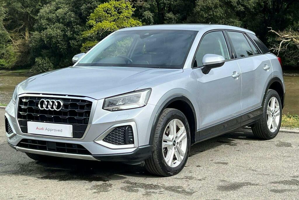 Audi Q2 S Line Black #7