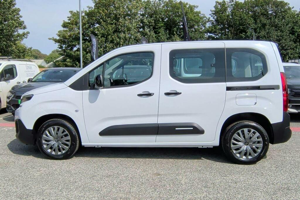 Citroen Berlingo 1.5 Plus M Mpv White #6