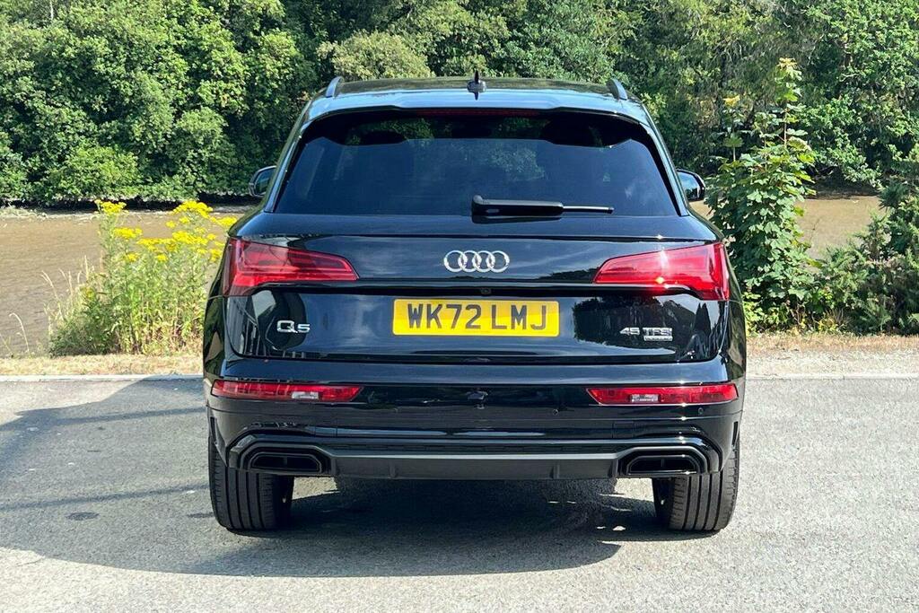 Audi Q5 2.0 Tfsi 45 Edition 1 Suv S Tronic Quat Black #4