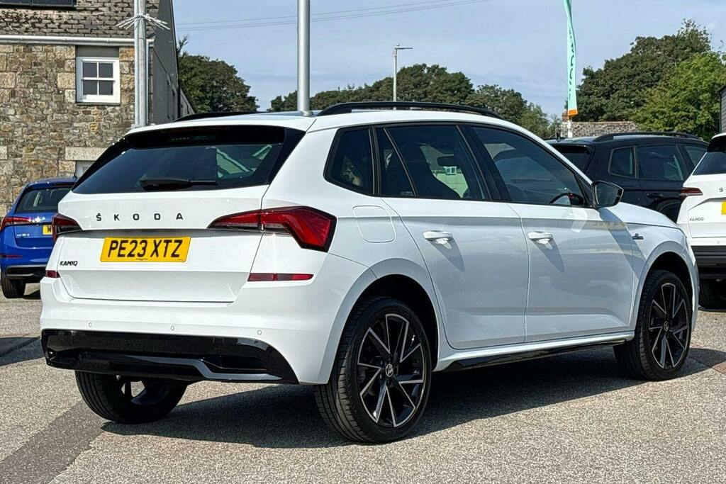 Skoda Kamiq 1.0 Tsi Monte Carlo Suv White #3