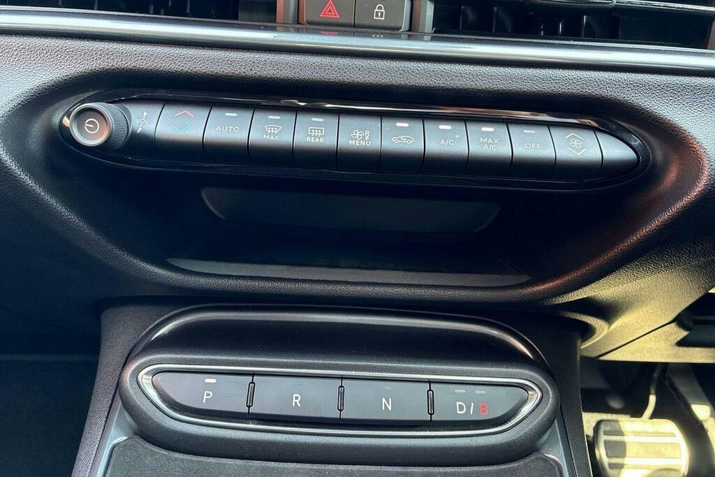 Abarth 600e 54Kwh Scorpionissima Suv 280 Ps #27
