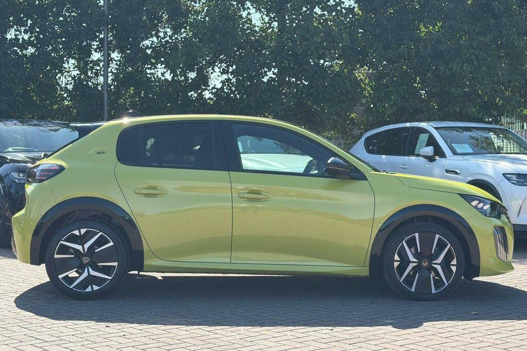 Peugeot 208 1.2 Gt Hatchback Hybrid E Dsc6 CA25AVG Yellow #2