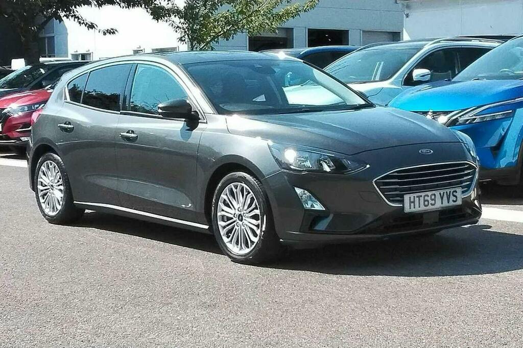 Ford Focus 1.0T Ecoboost Titanium X Hatchback Manu Grey