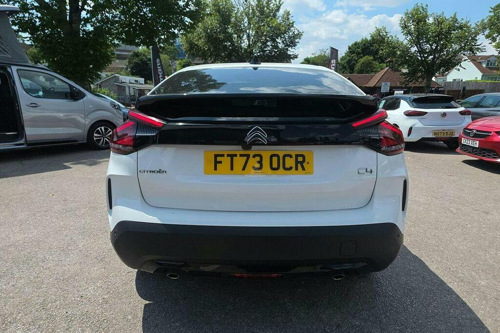 Citroen C4 1.2 Puretech Max Hatchback Eat8 White #4