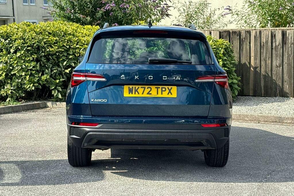 Skoda Karoq 1.5 Tsi Act Se Drive Suv Blue #4