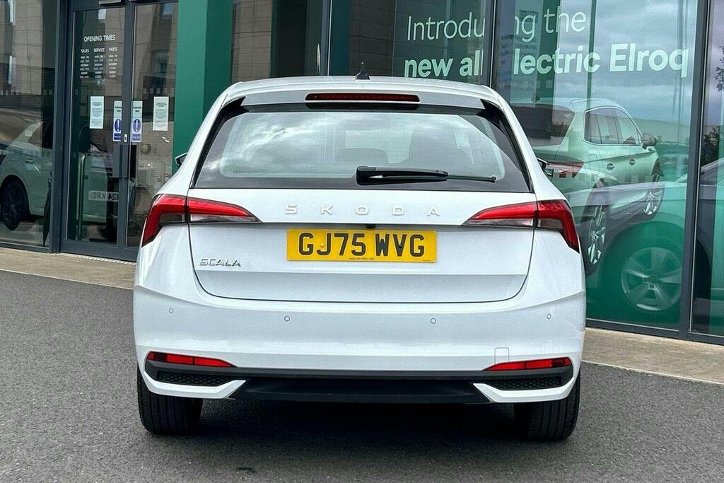 Skoda Scala 1.0 Tsi Se Edition Hatchback Dsg GJ75WVG White #4