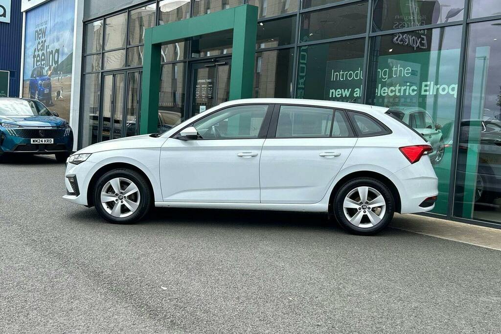 Skoda Scala 1.0 Tsi Se Edition Hatchback Dsg GJ75WVG White #6