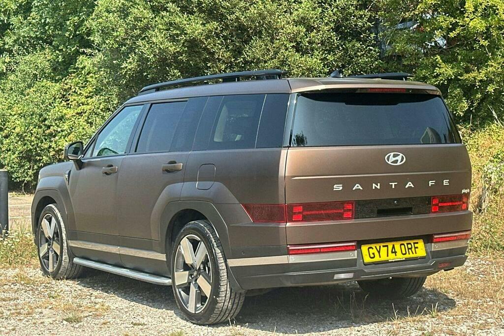 Hyundai Santa Fe 1.6 T Gdi 13.8Kwh Ultimate Suv Plug In Brown #4