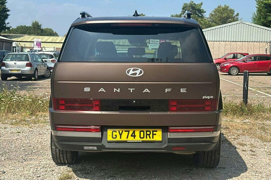 Hyundai Santa Fe 1.6 T Gdi 13.8Kwh Ultimate Suv Plug In Brown #6
