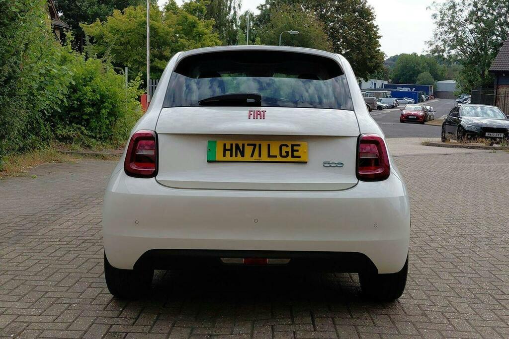 Fiat 500E 42Kwh Red Hatchback White #4