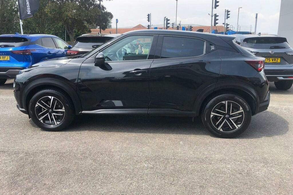 Nissan Juke 1.0 Dig T N Connecta Suv Dct Black #6