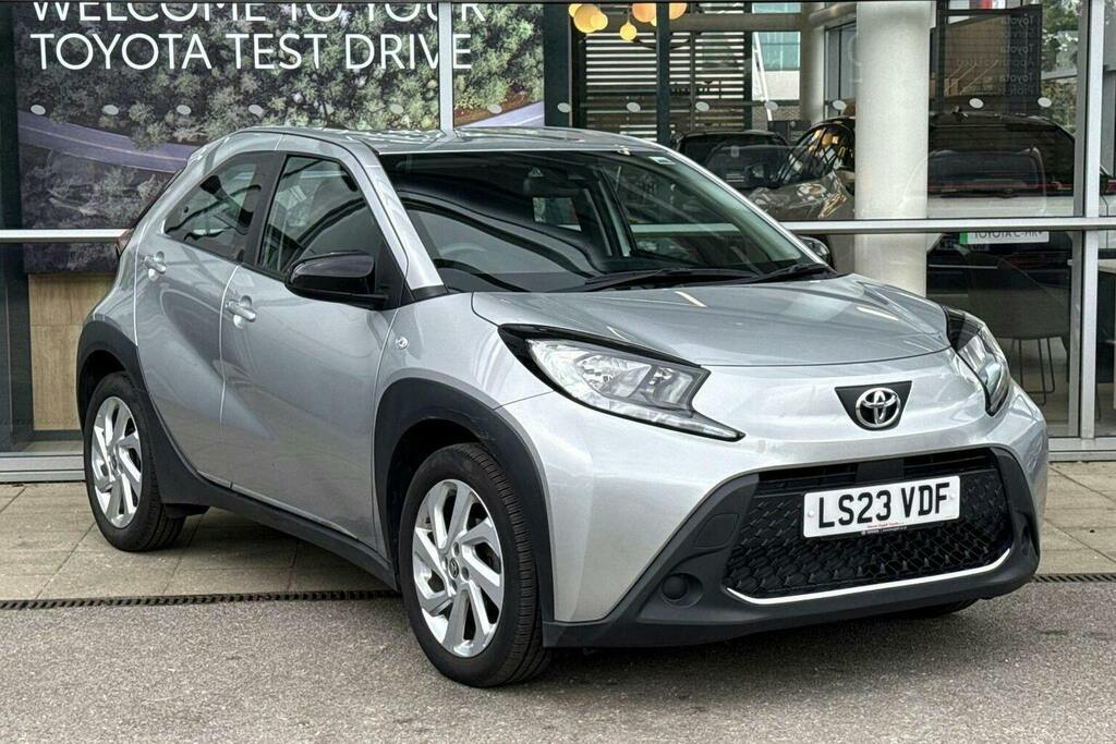 Toyota Aygo X 1.0 Vvt I Pure Hatchback X Shift Silver