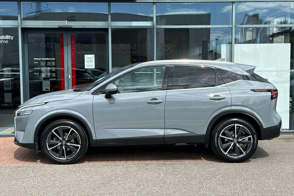 Nissan Qashqai 1.3 Dig T Mhev Tekna Suv Hybrid VN22BYC Grey #6