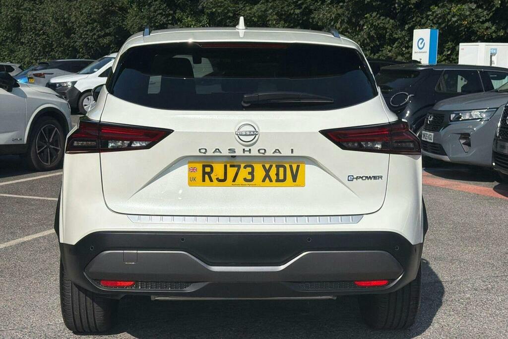 Nissan Qashqai 1.5 H E Power Tekna Suv Hybrid White #4