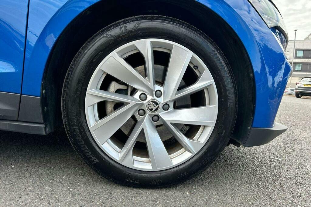 Skoda ENYAQ E 286Ps 85 Edition Grey #23