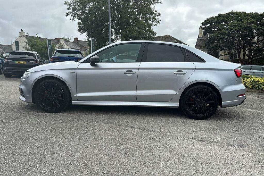 Audi A3 1.4 Tfsi Cod Black Edition Saloon S Tro AV67KOU Silver #5