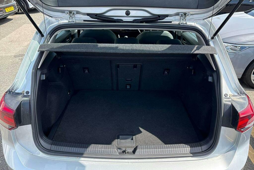 Volkswagen Golf 1L Life Grey #18