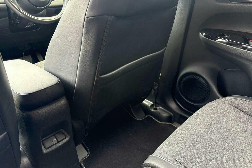 Honda Jazz I-mmd Se Black #44