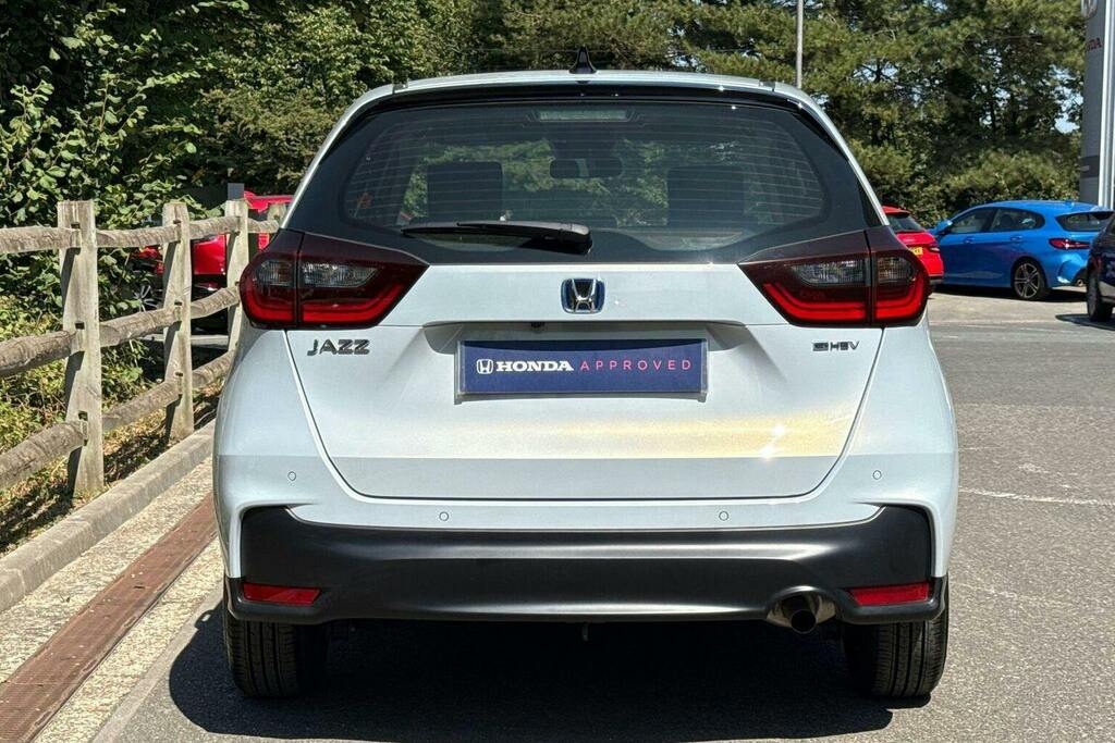 Honda Jazz 1.5 H I Mmd Elegance Hatchback Hybrid E RF25VFR White #4