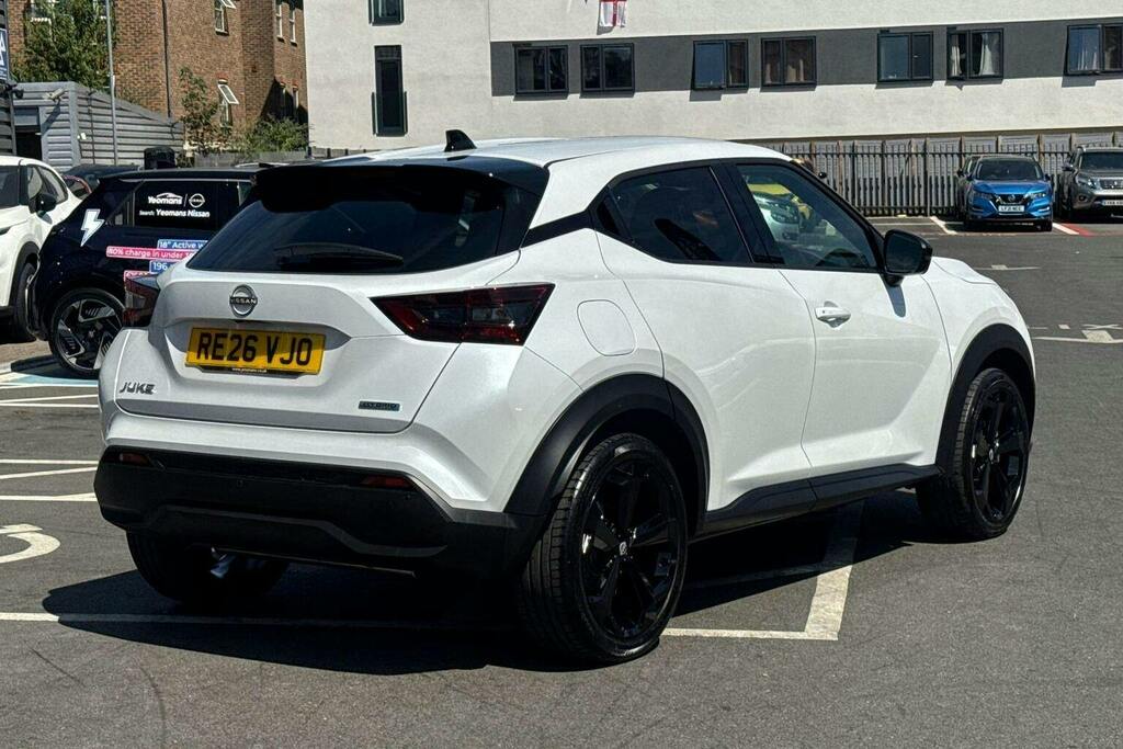 Nissan Juke 1.6 Tekna Suv Hybrid White #3