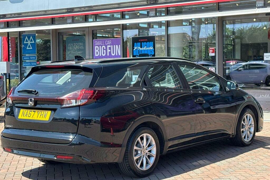 Honda Civic 1.8 I Vtec S Tourer Black #3