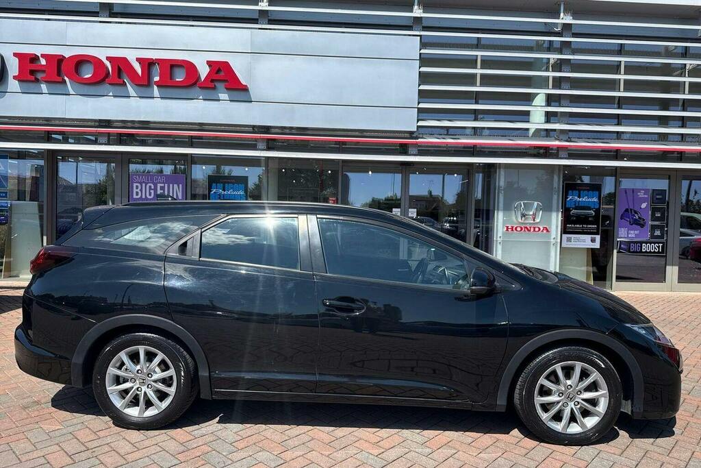 Honda Civic 1.8 I Vtec S Tourer Black #2