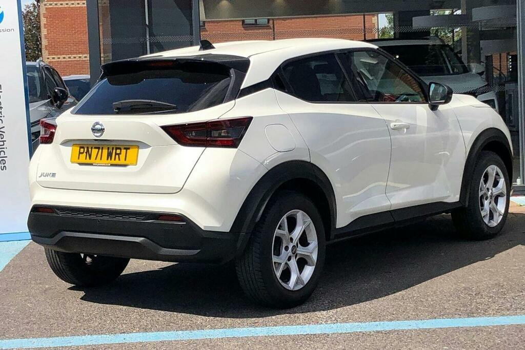 Nissan Juke 1.0 Dig T N Connecta Suv Dct PN71WRT White #3