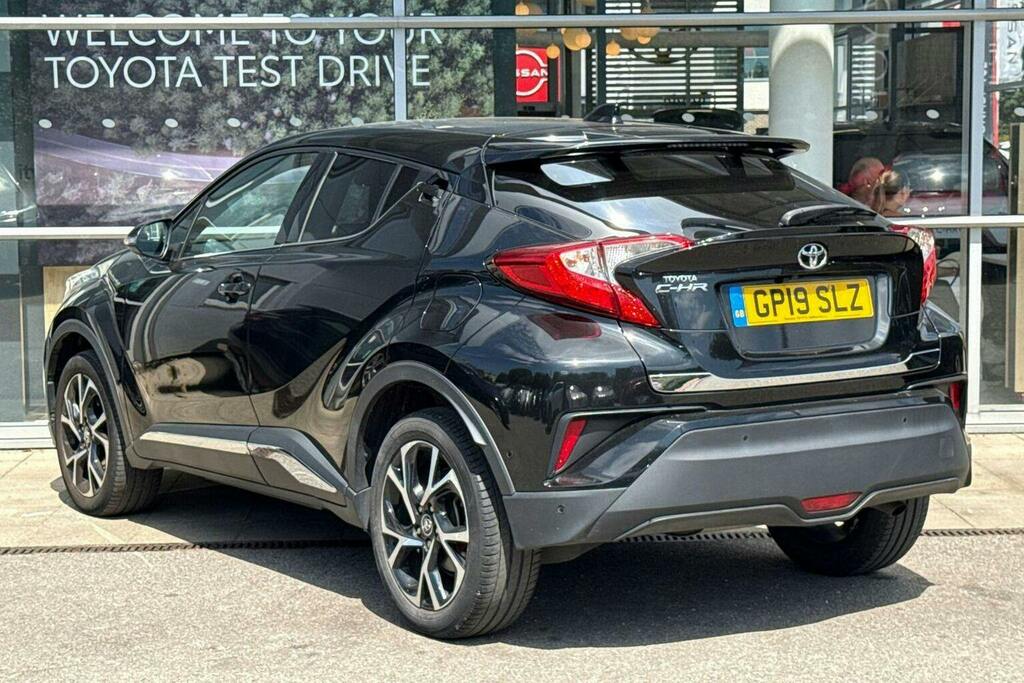 Toyota C-Hr 1.2 Vvt I Design Suv Black #4