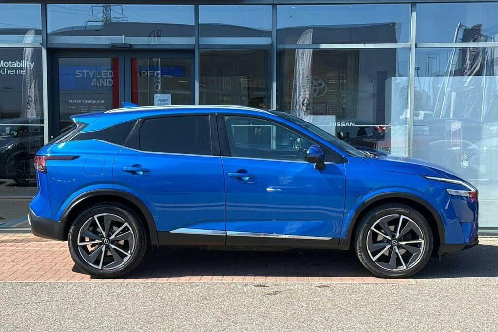 Nissan Qashqai 1.3 Dig T Mhev Tekna Suv Hybrid Xtron YX72PPY Blue #2
