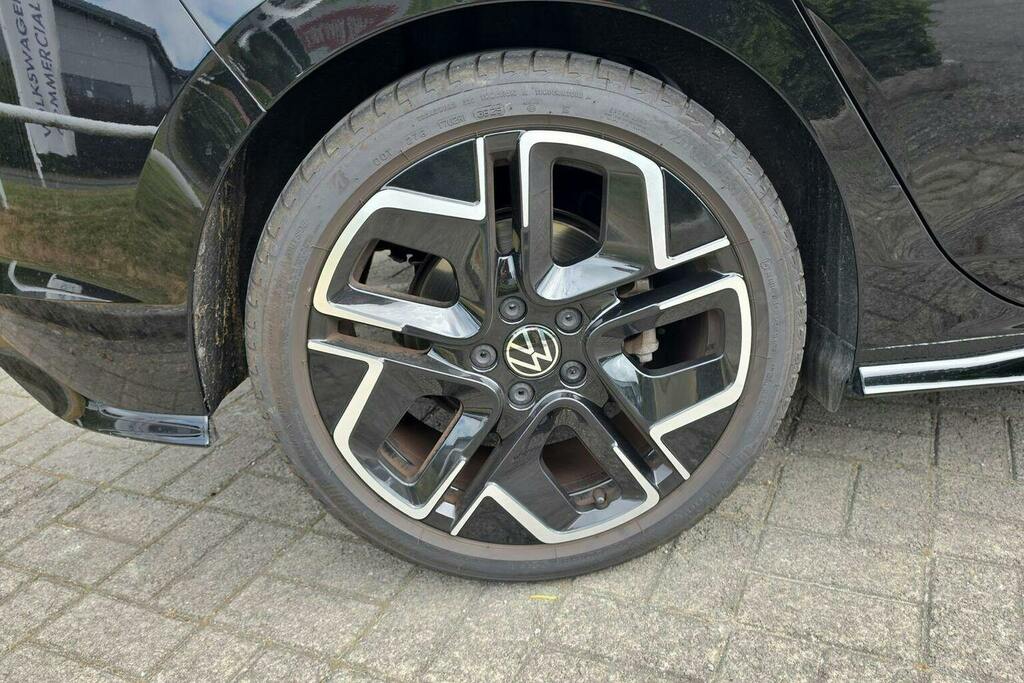 Volkswagen Golf 1.5 Tsi 150 Black Edition IMZ7027 White #22