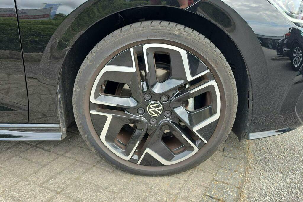 Volkswagen Golf 1.5 Tsi 150 Black Edition IMZ7027 White #21