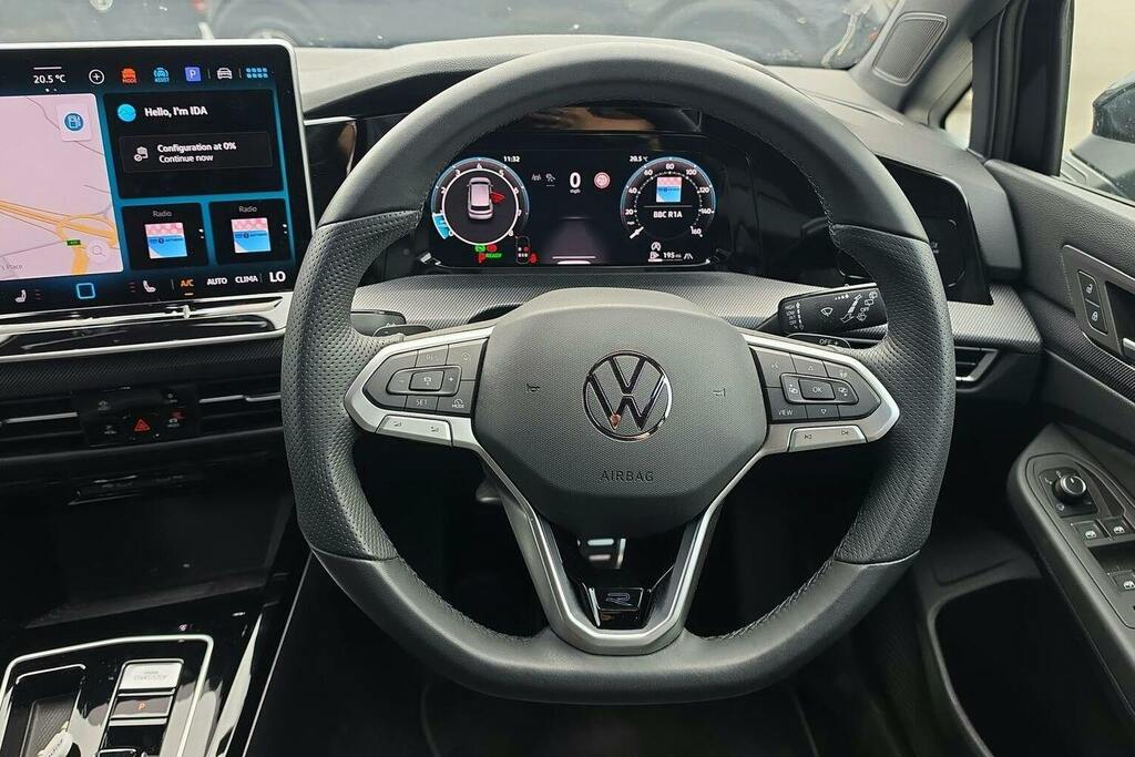 Volkswagen Golf 1.5 Tsi 150 Black Edition IMZ7027 White #12