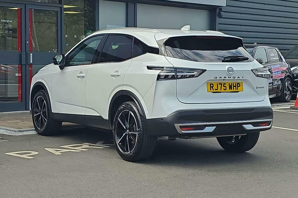Nissan Qashqai 1.5 H E Power Tekna Suv Hybrid White #5