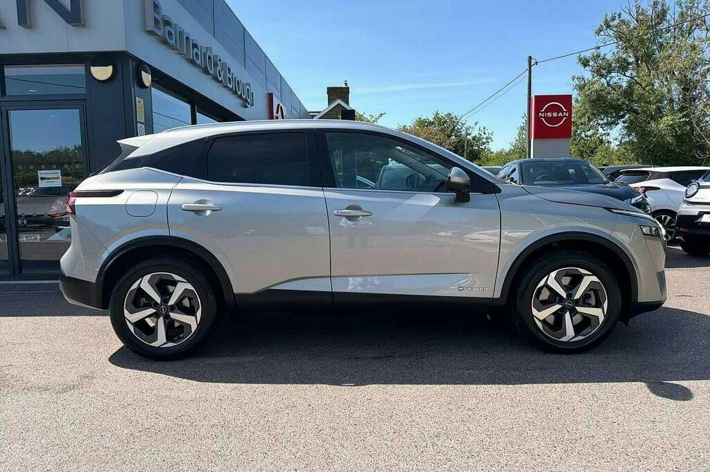 Nissan Qashqai 1.5 H E Power N Connecta Suv Hybrid Aut Silver #4