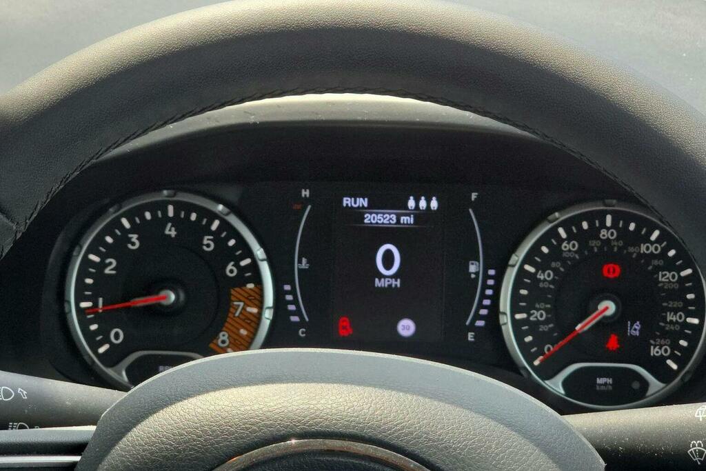 Jeep Renegade Limited Grey #14