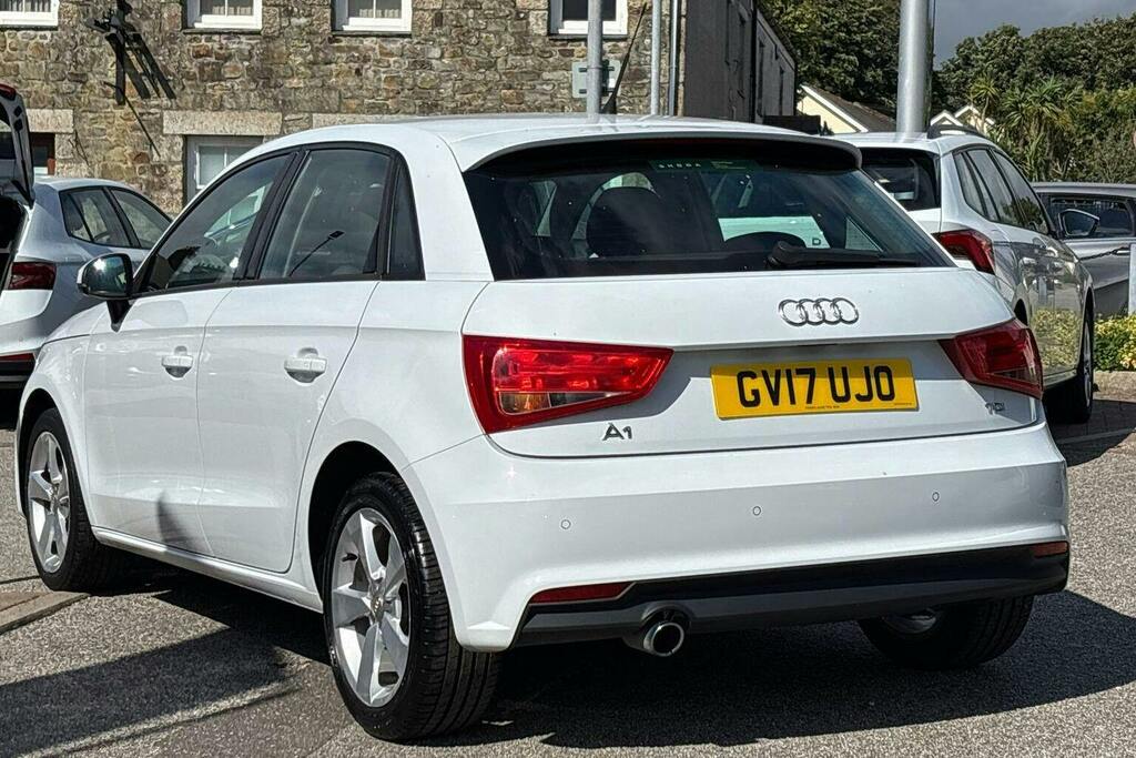 Audi A1 1.6 Tdi Sport Sportback White #5