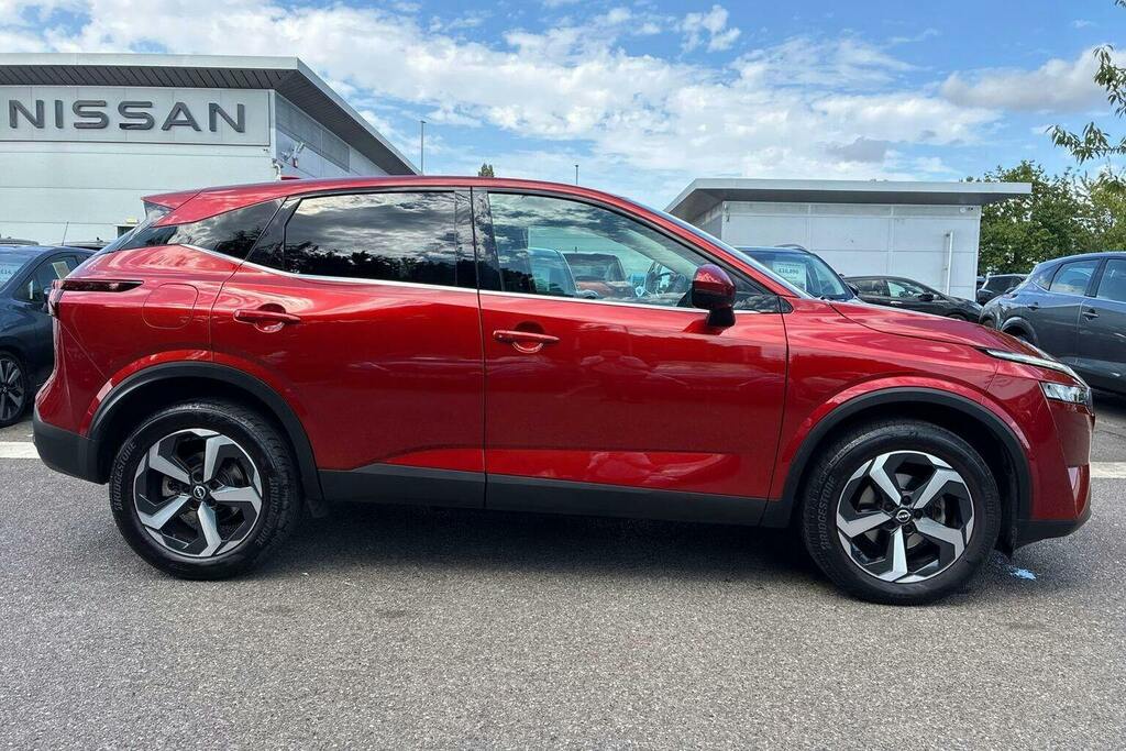 Nissan Qashqai 1.3 Dig T Mhev N Connecta Suv Hybrid Ma HK23EWA Red #2