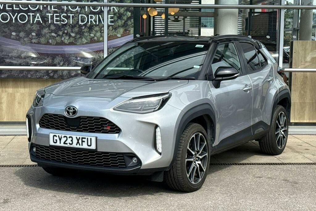 Toyota Yaris Cross 1.5 Vvt H Gr Sport Suv Hybrid E Cvt Silver #3